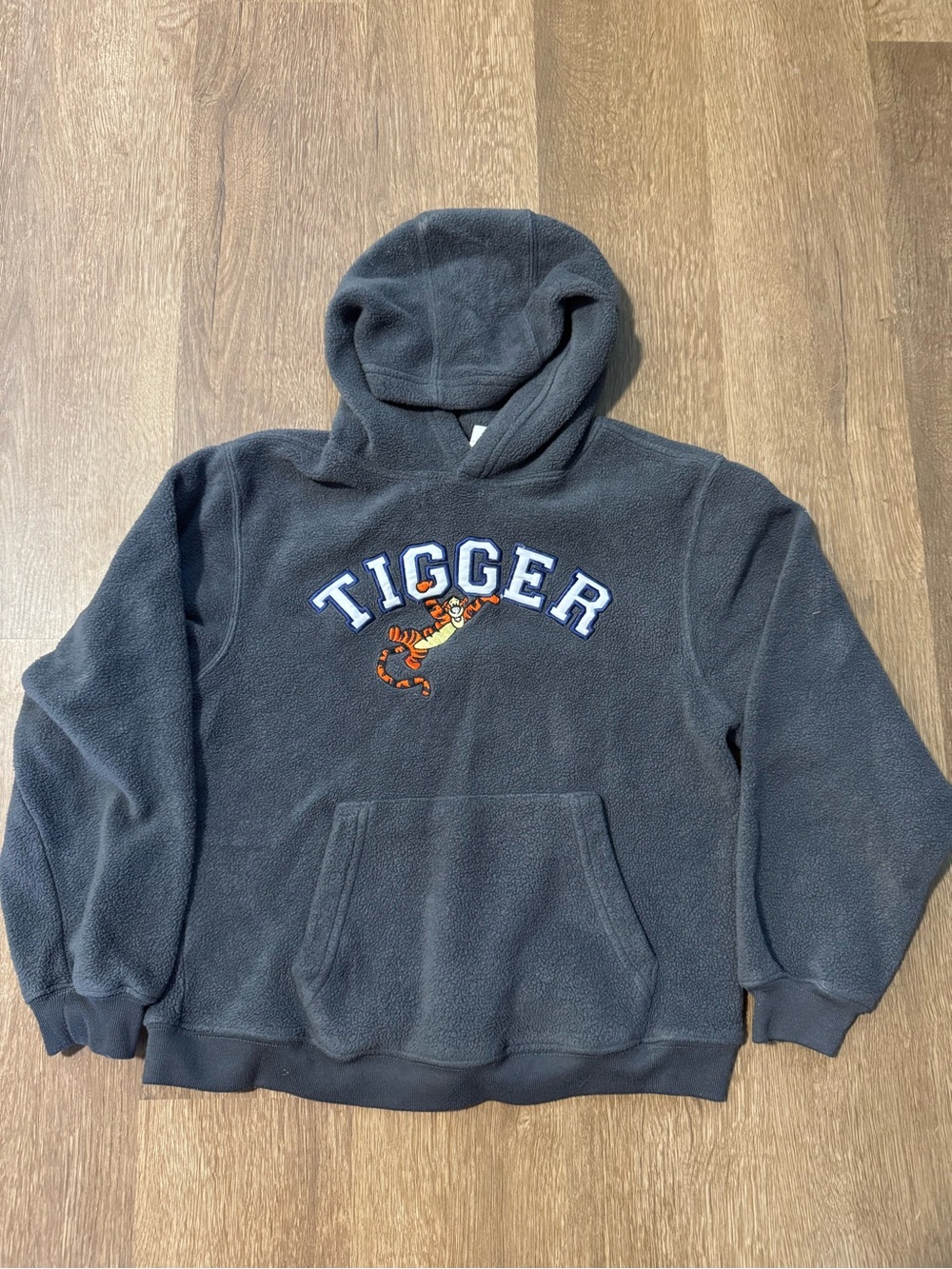 Vintage Disney Store Tigger Pullover Fleece Hoodie Gray Kids L Embroidered